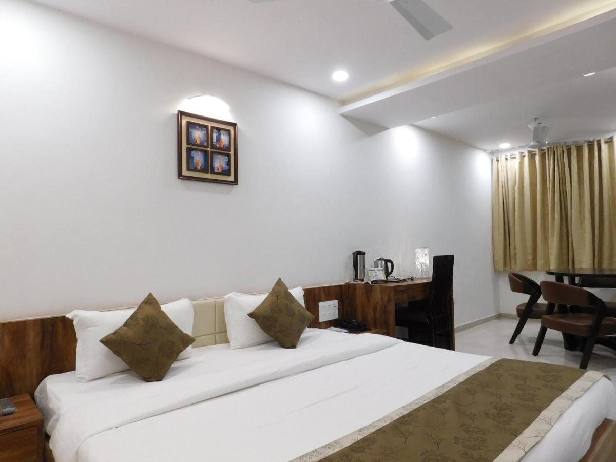 Hotel Shiva Club And Resort Mundra Exterior photo